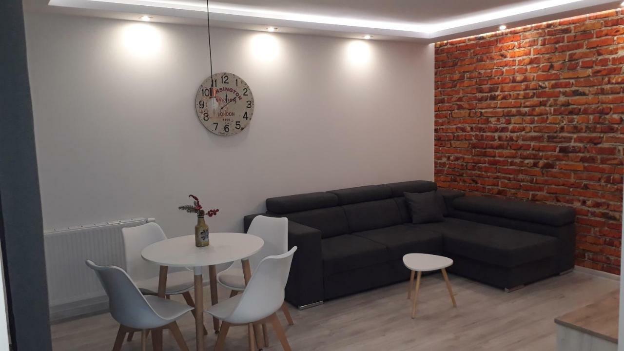 דירות קולובז'ג Apartament Bartess מראה חיצוני תמונה